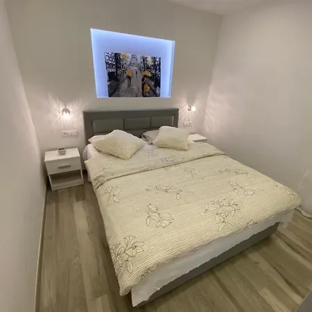 Apartment Bono Baska Voda